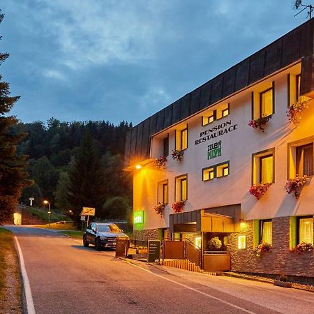 Pension & Restaurace Zeleny Mlyn Žacléř Εξωτερικό φωτογραφία