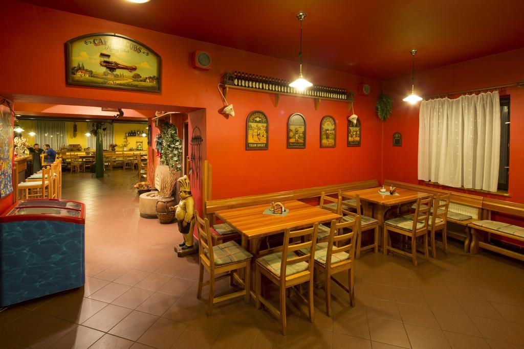 Pension & Restaurace Zeleny Mlyn Žacléř Εξωτερικό φωτογραφία