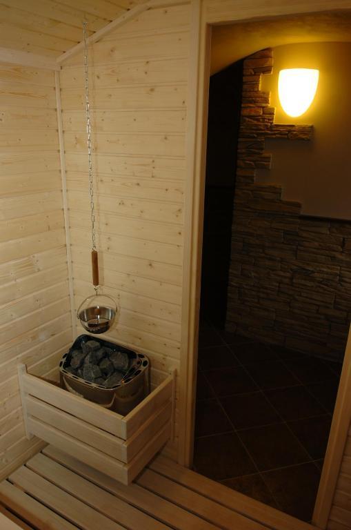 Pension & Restaurace Zeleny Mlyn Žacléř Εξωτερικό φωτογραφία